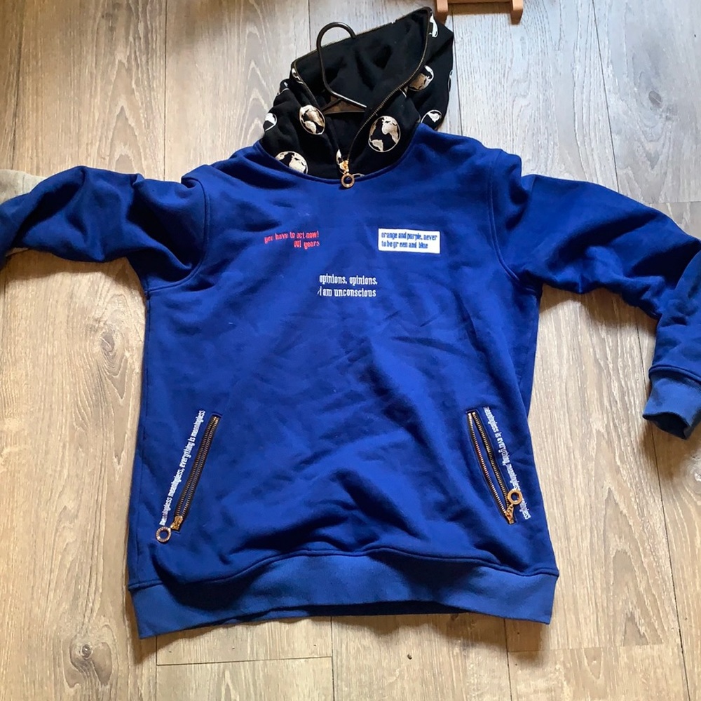 world wide youth hoddie
